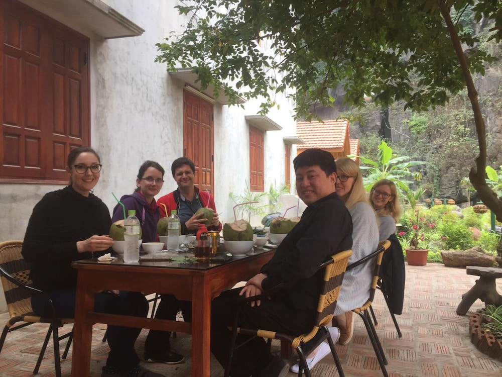 Tam Coc Mountain Bungalow 7/42