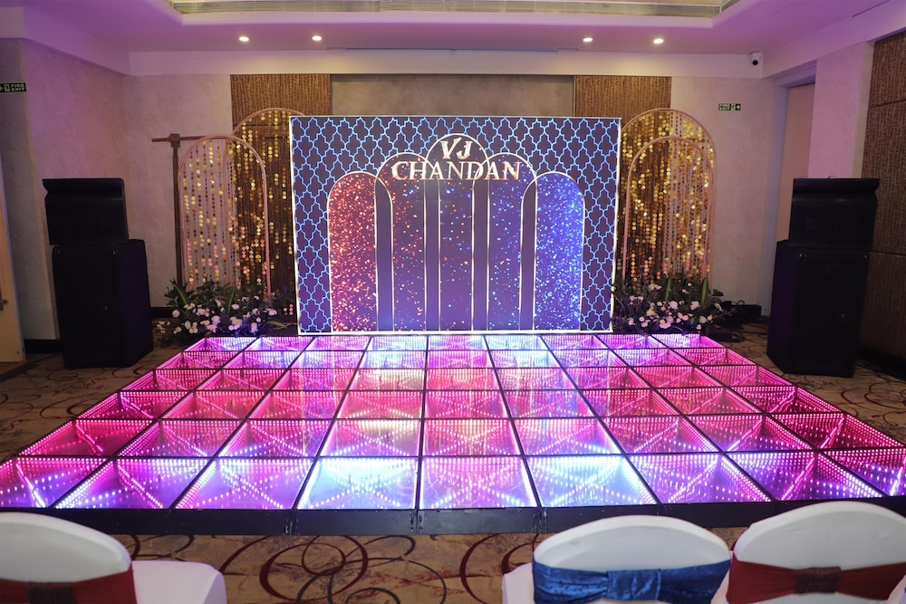 Radisson Blu Bengaluru Outer Ring Road (ex Park Plaza Bengaluru Hotel) 33/74