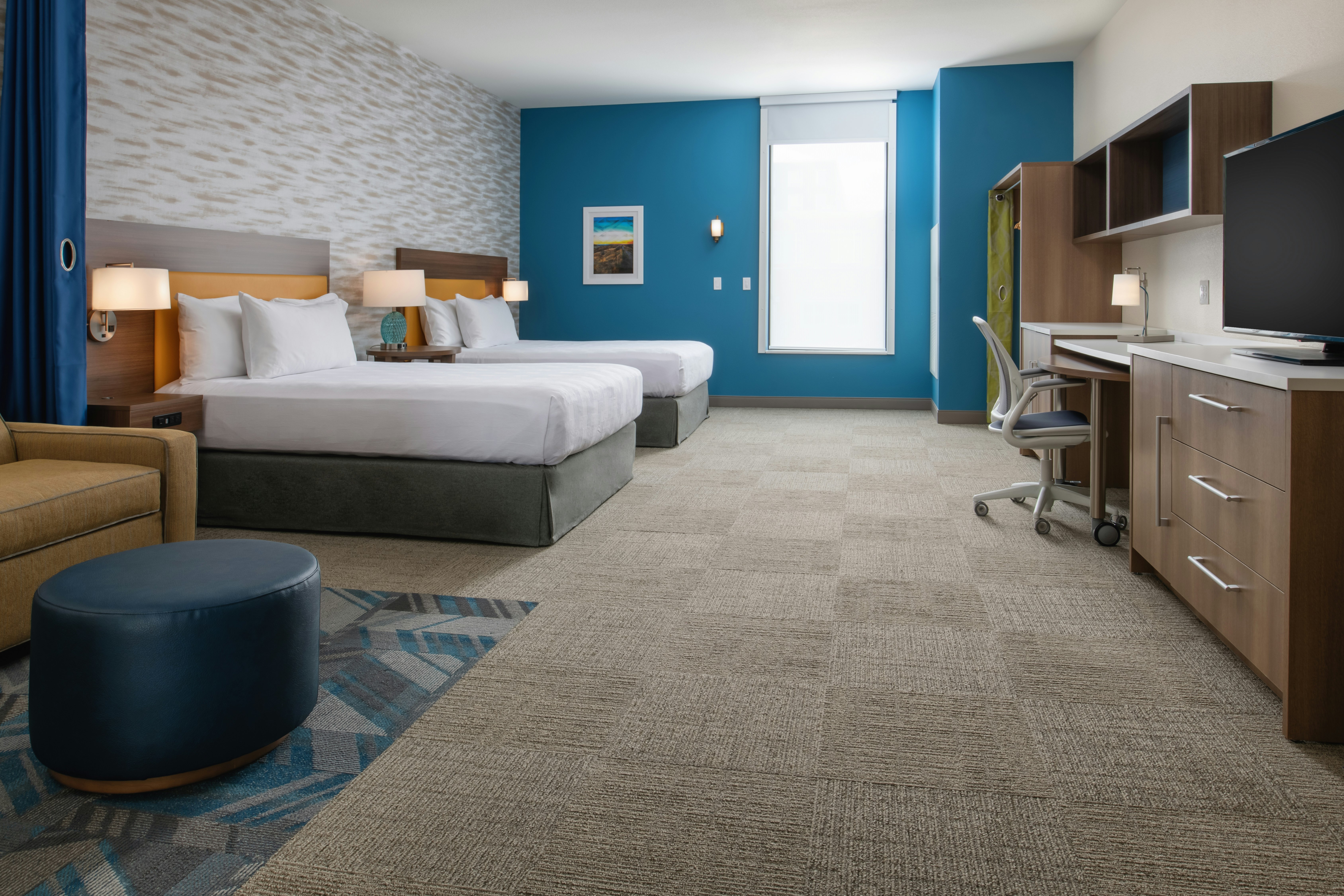 STUDIO, 2 QUEEN BEDS, ACCESSIBLE