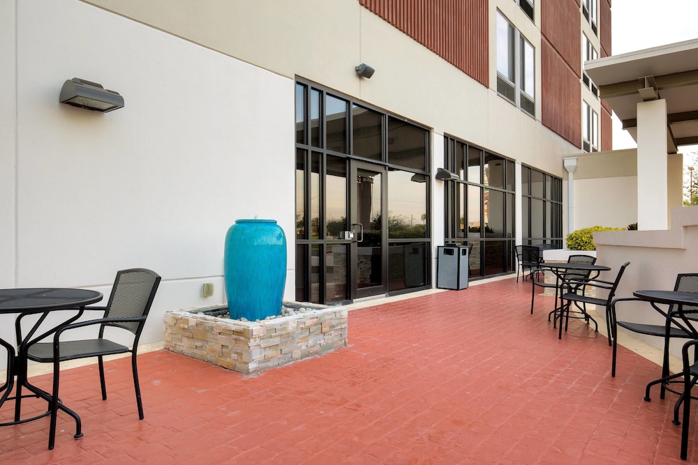 Springhill Suites By Marriott Mcallen 13/18