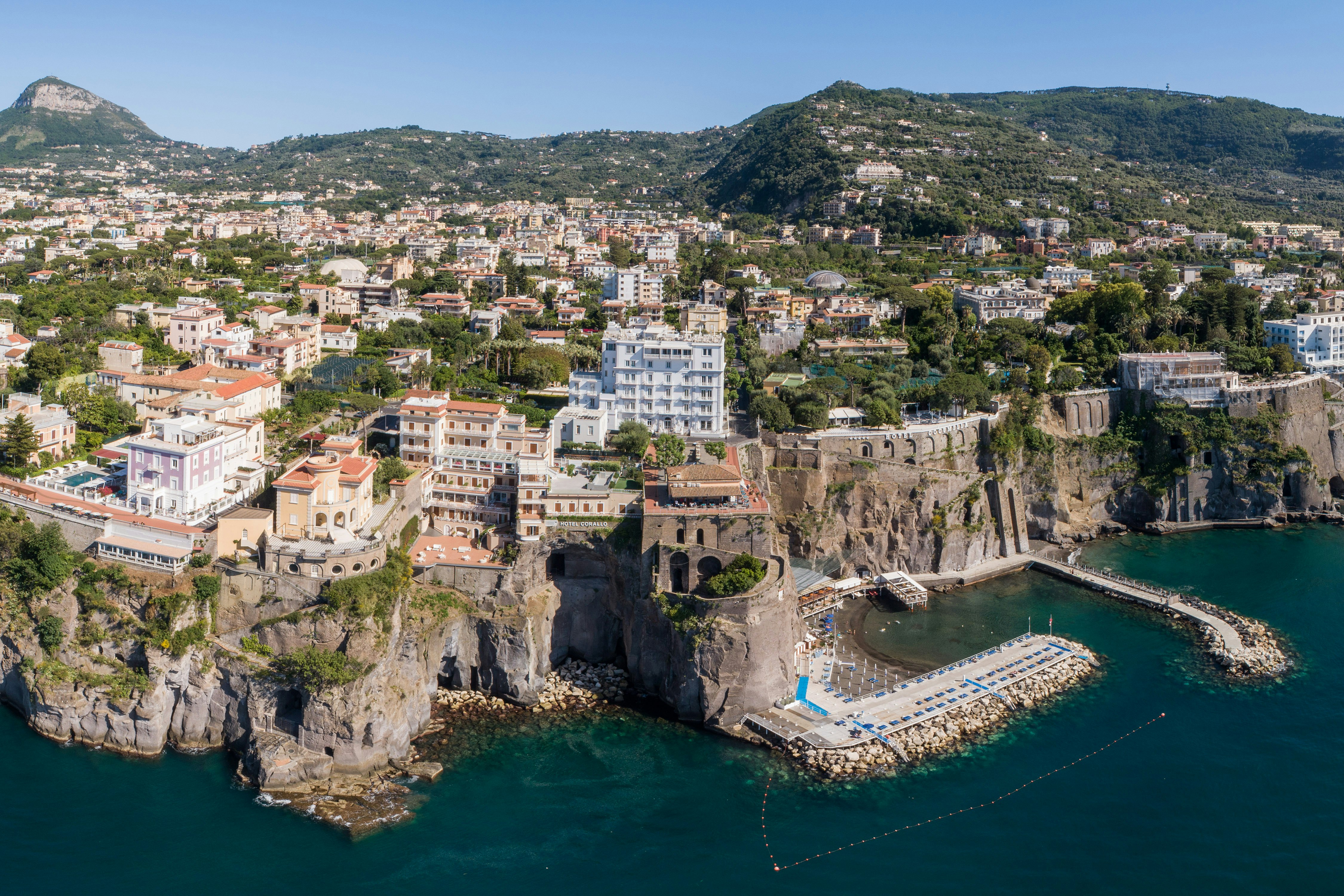 Hotel Mediterraneo Sorrento 43/49