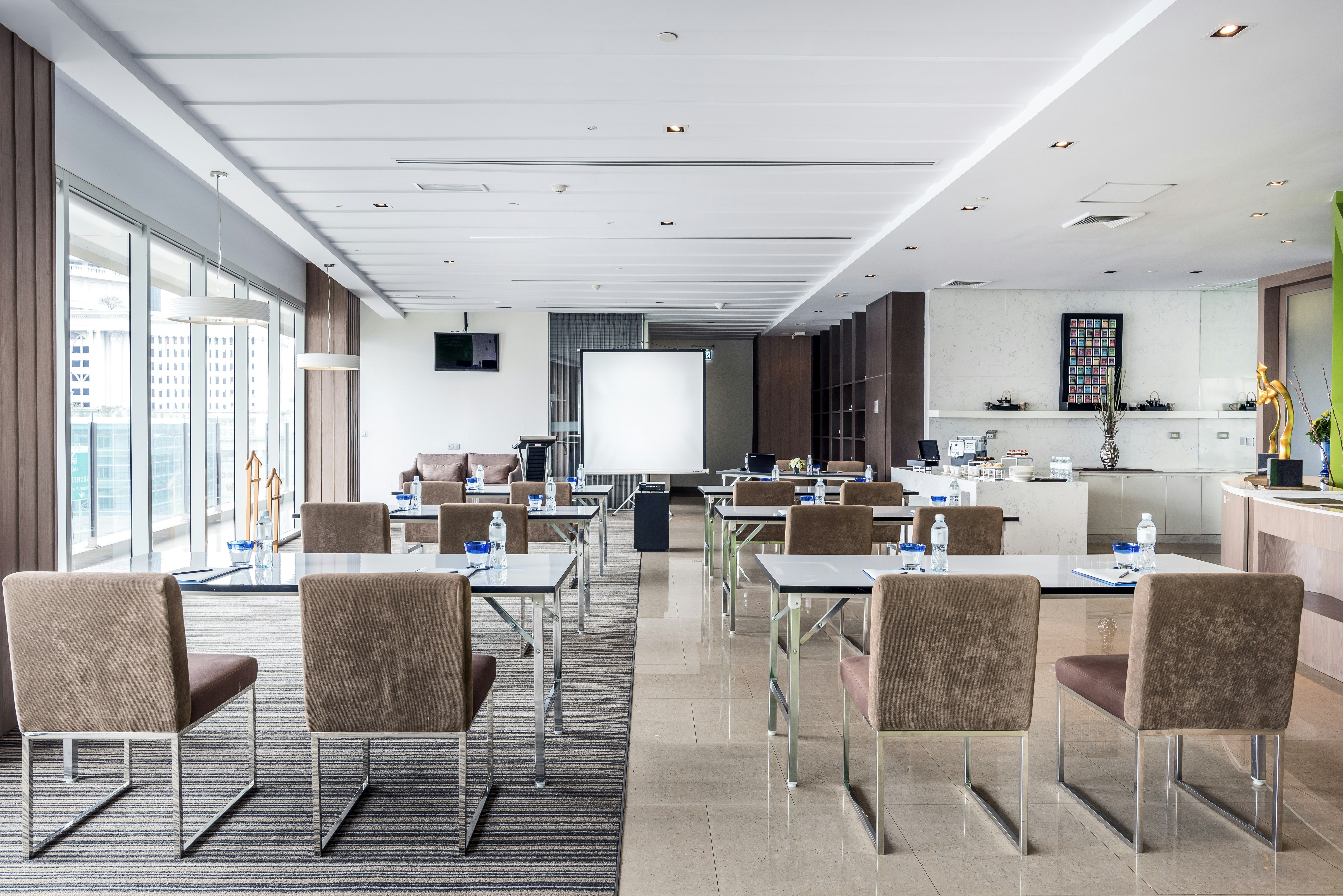 Hilton Garden Inn Bangkok Silom 34/41