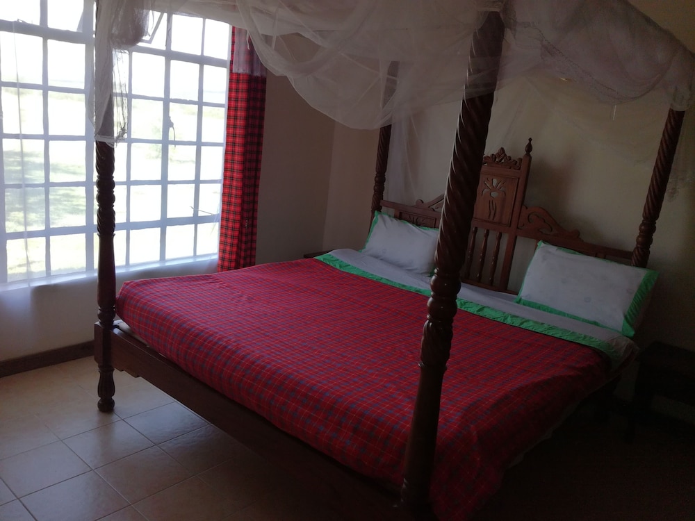2 BEDROOMS, FAMILY SUITE, PRIVATE BATHROOM, ACCESSIBLE