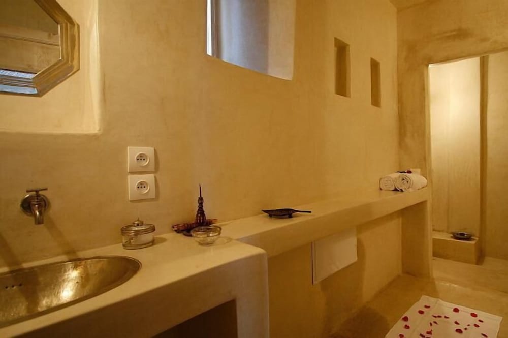 Riad Le Rihani 41/45