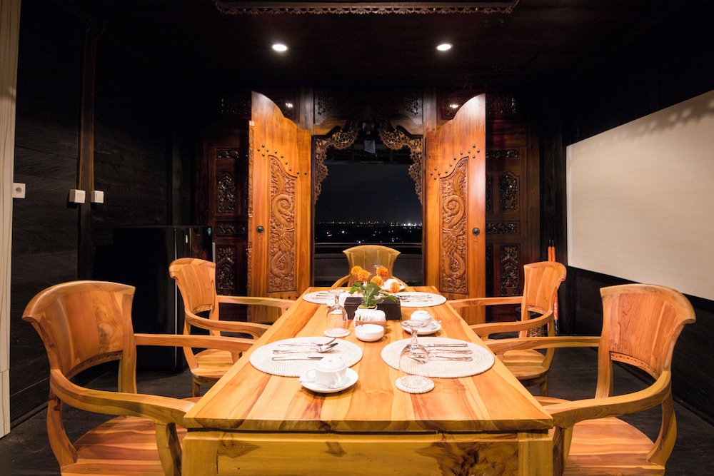 The Kawan Jimbaran Villa 22/50