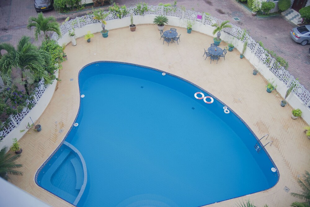 Luxury 2-Bdrm Apartment In Oysterbay 44/50