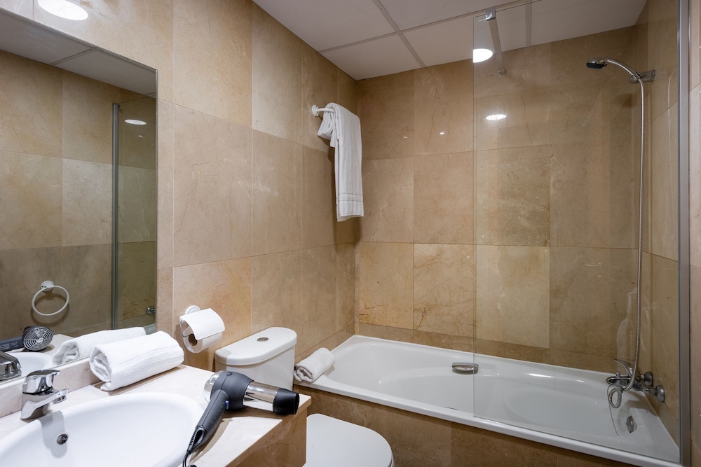 Madrid Airport Suites Affiliated By Melia 67/67