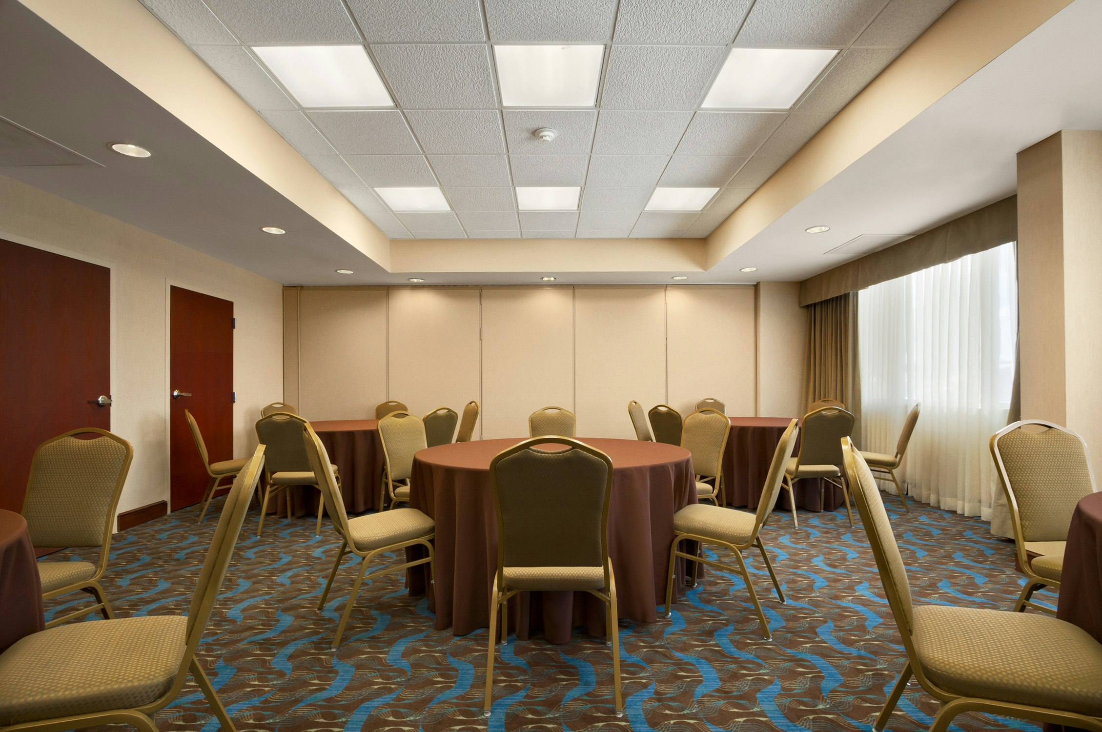 Hampton Inn Lexington Park 36/42
