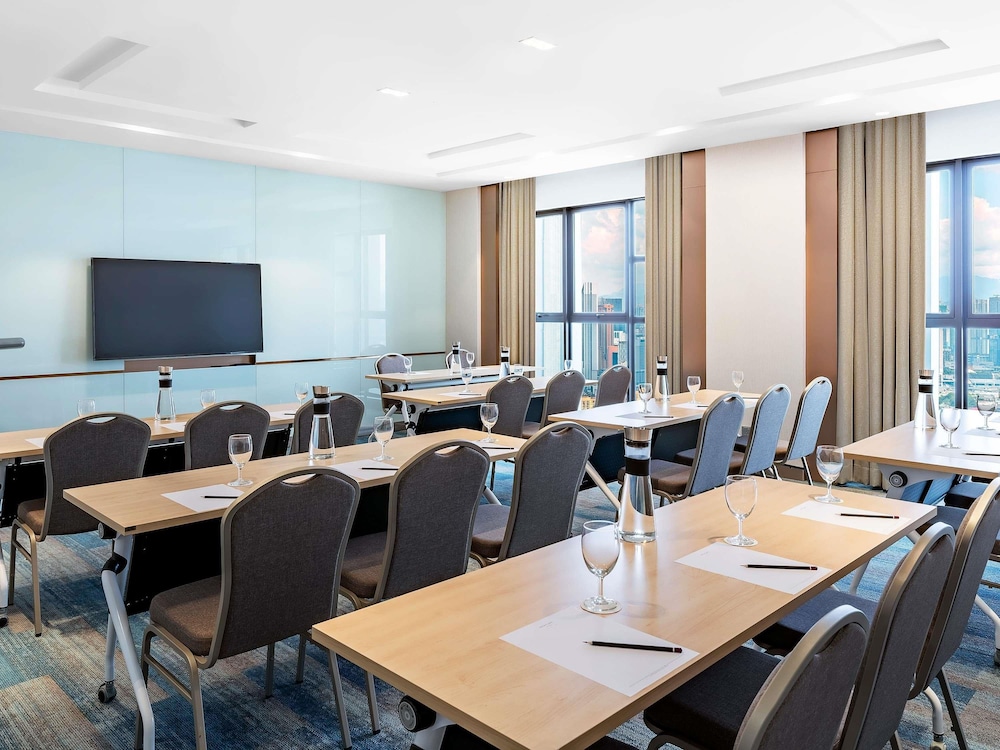 Mercure Kuala Lumpur Trion 26/36