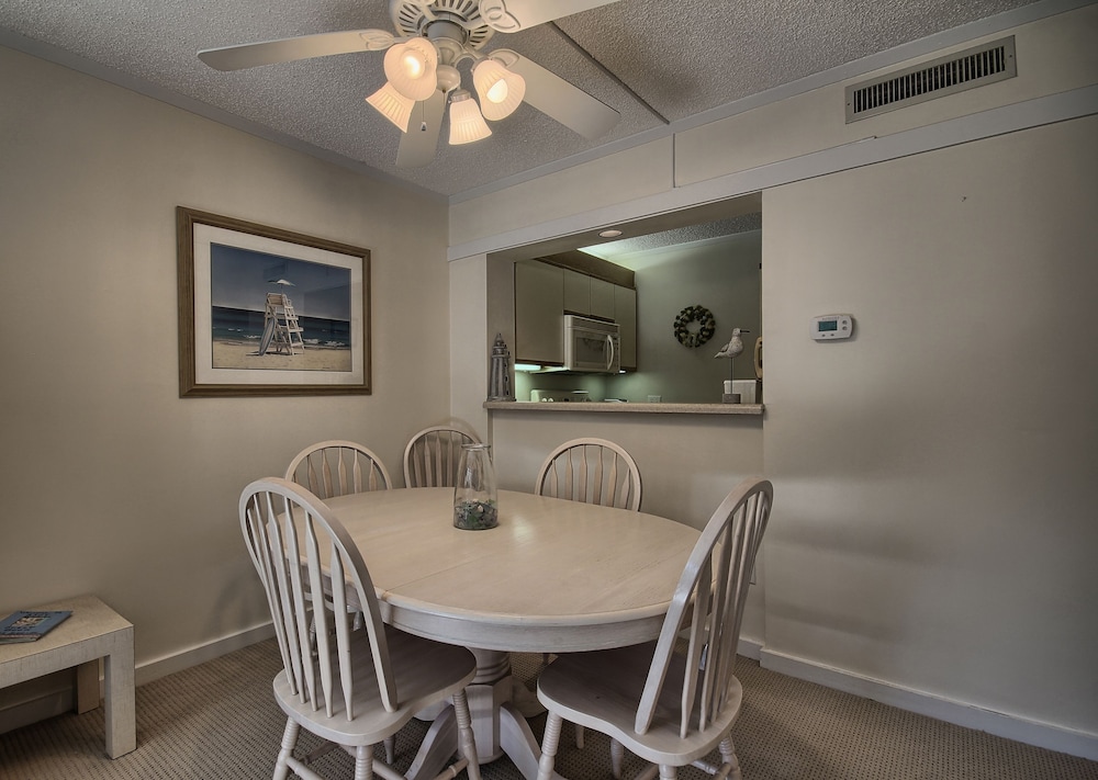 Ocean Creek Resort 57/73