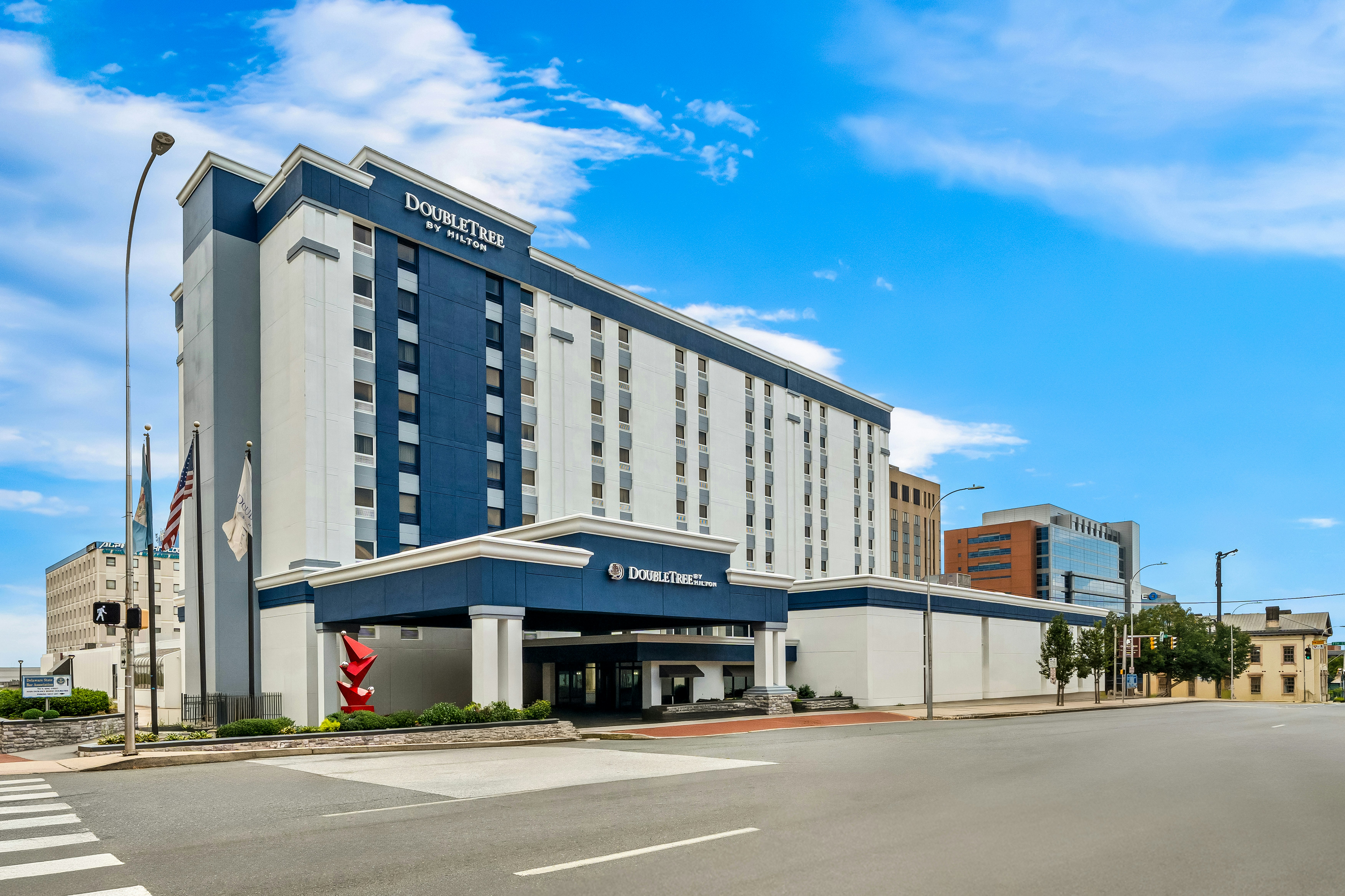 Doubletree Hotel Downtown Wilmington Legal 55/60