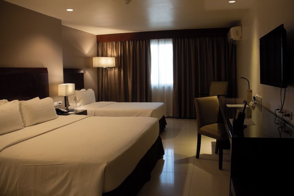 1 BEDROOM, PREMIER, DELUXE