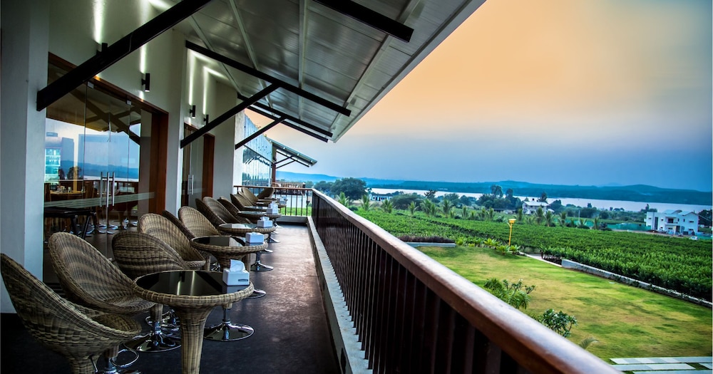Regenta Resort Soma Vine Village 29/34