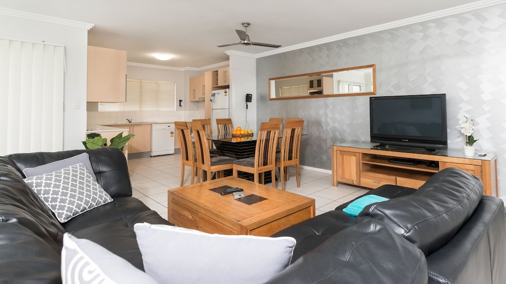 Cairns City Apartments 33/61