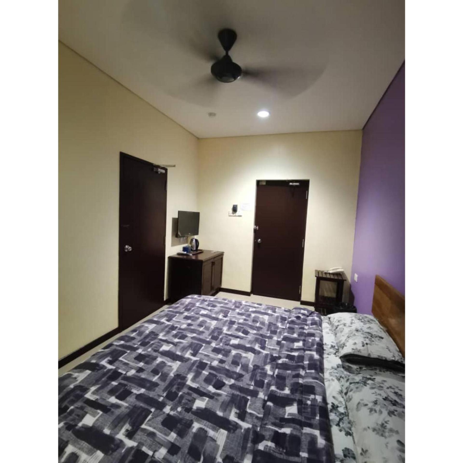 Hotel O Pavilion Inn Hotel 29/42