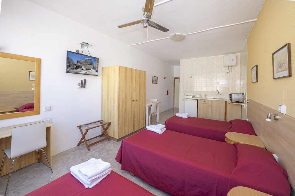 Alborada Aparthotel 20/44