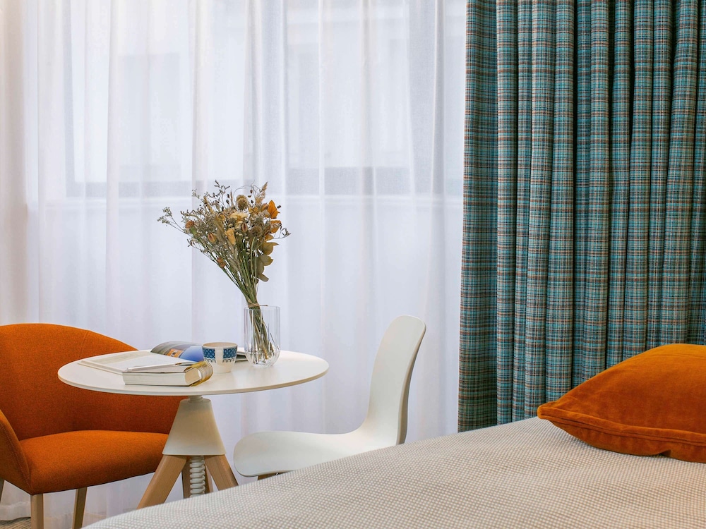 Mercure Paris Gare Montparnasse 24/84