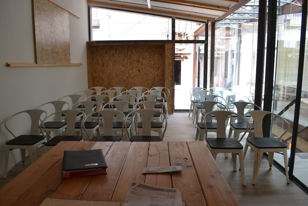 Amfores Boutique Guest House 56/65