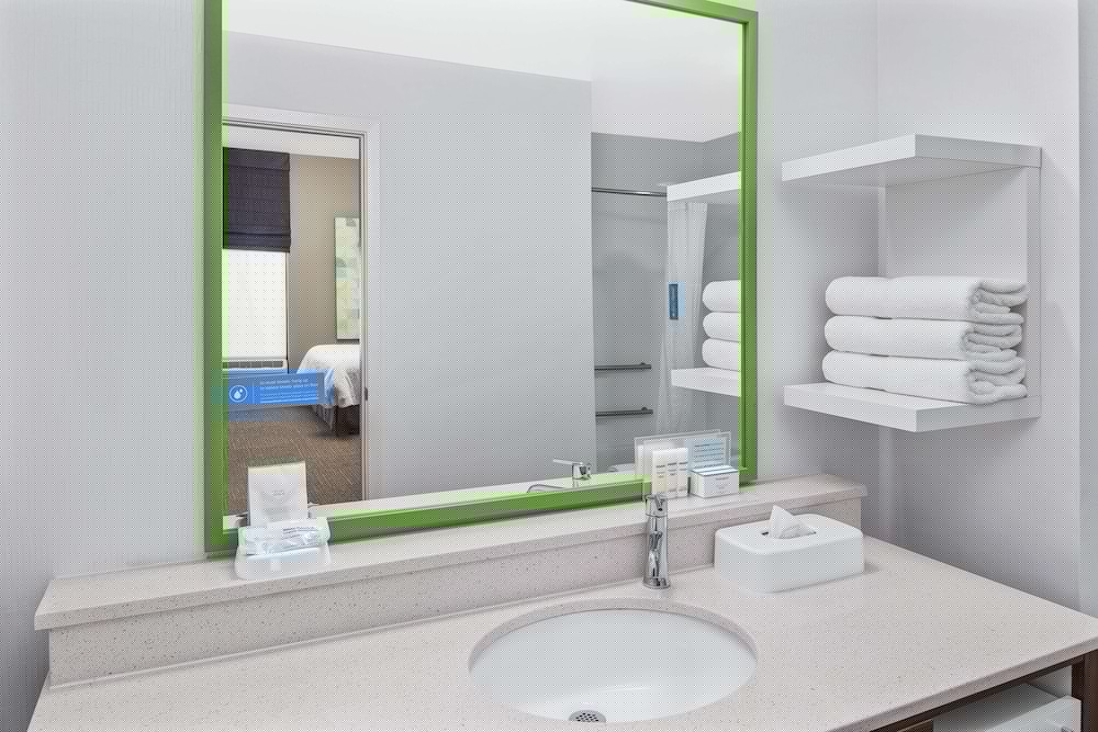 Hampton Inn Thomasville 10/27