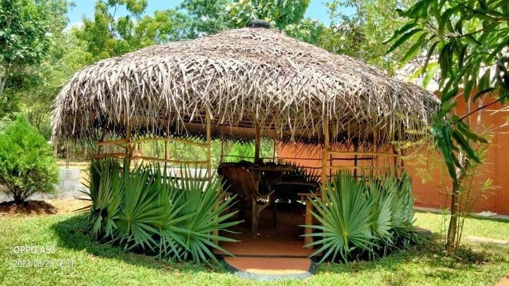 Niyagala Lodge 44/50