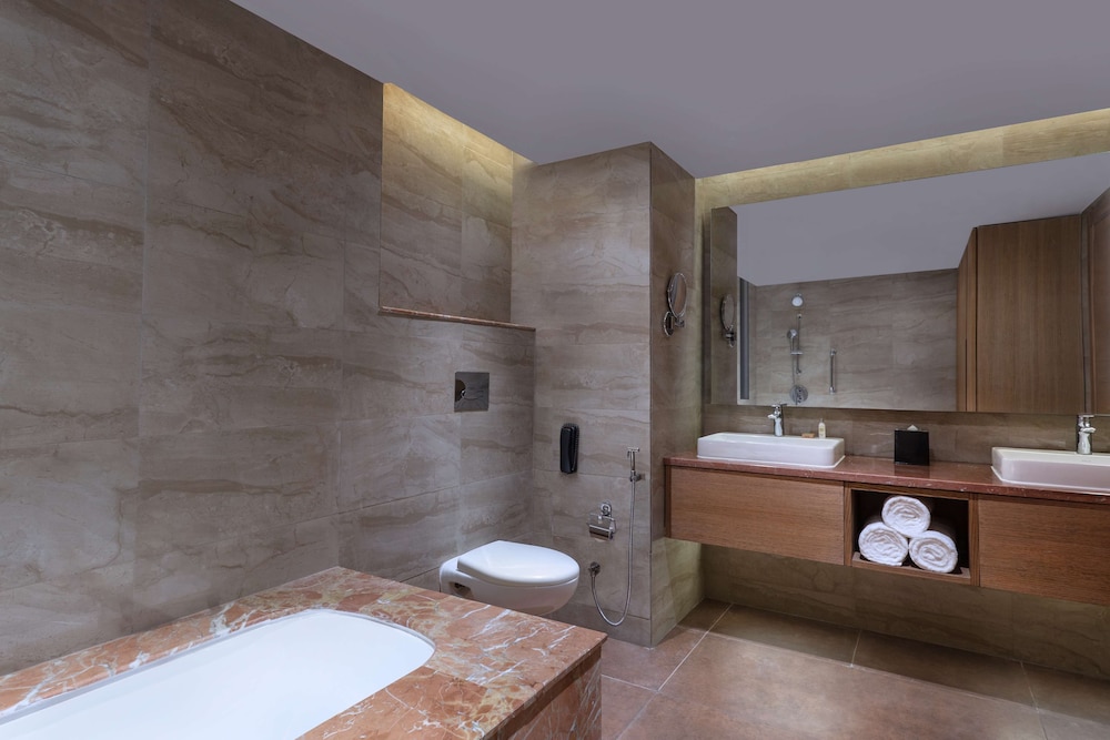 Doubletree By Hilton Jaipur Amer 25/80