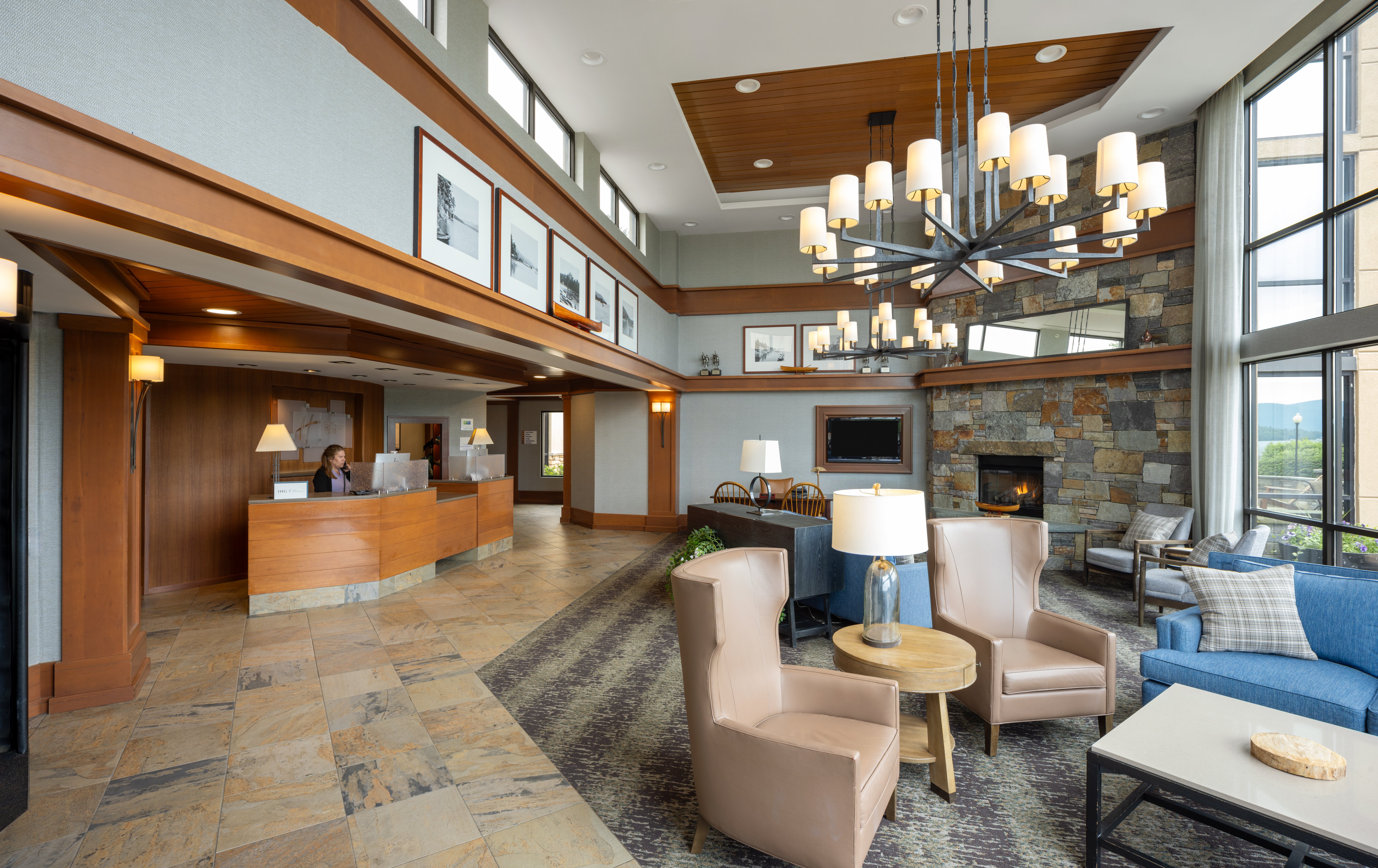 Holiday Inn Resort Lake George Adirondack Area 11/69