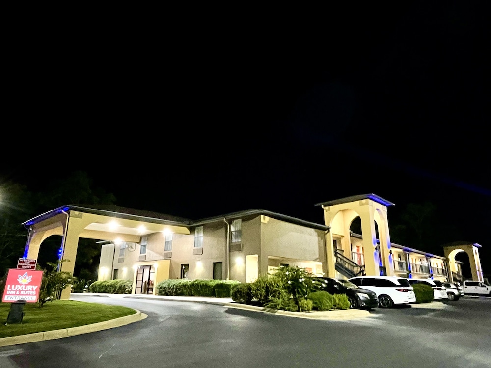 Days Inn And Suites Selma 44/54