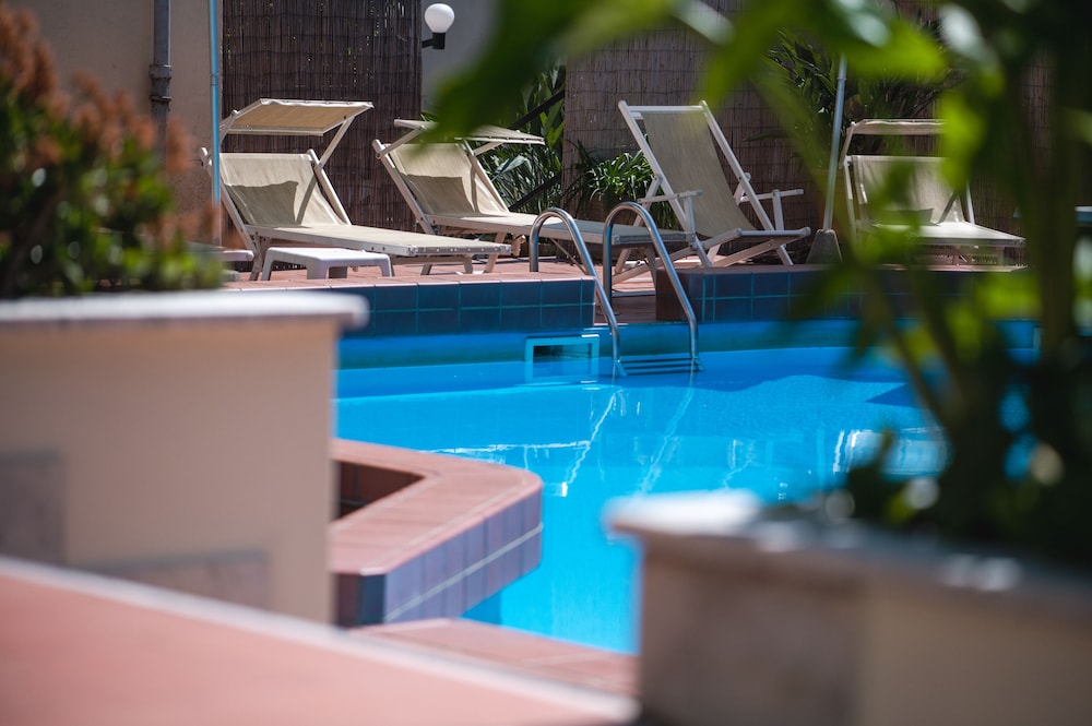 Hotel Coccodrillo 64/68
