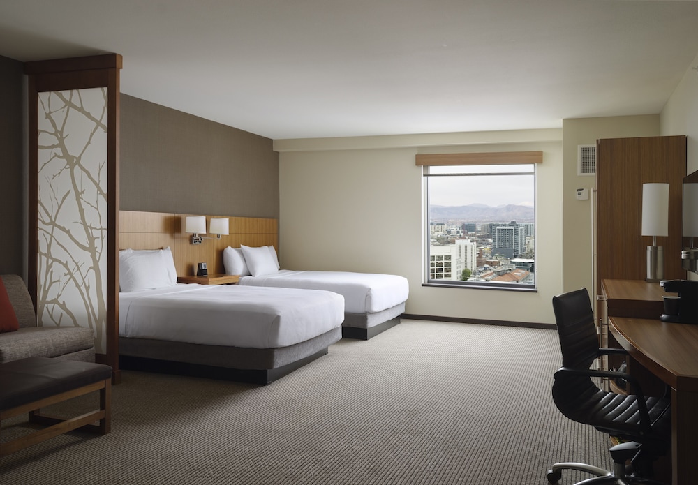 Hyatt Place Denver Downtown 18/50