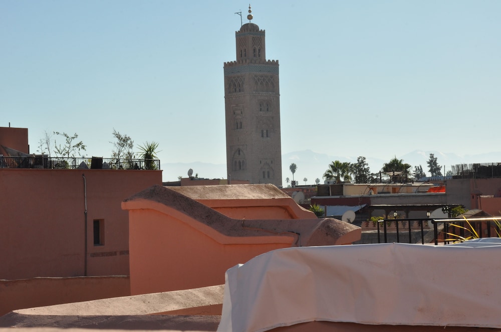 Riad Abaka 44/50