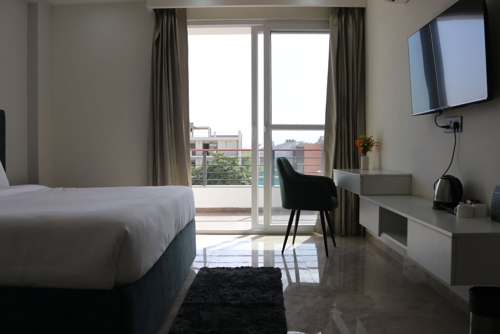 AVA Hotels and Corporates Millennium City 19/50