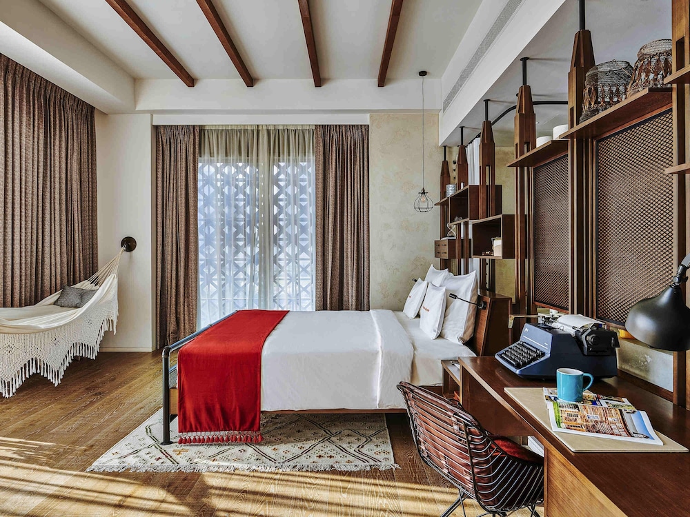 جناح كبير، 25hours Hotel Dubai One Central 4/9