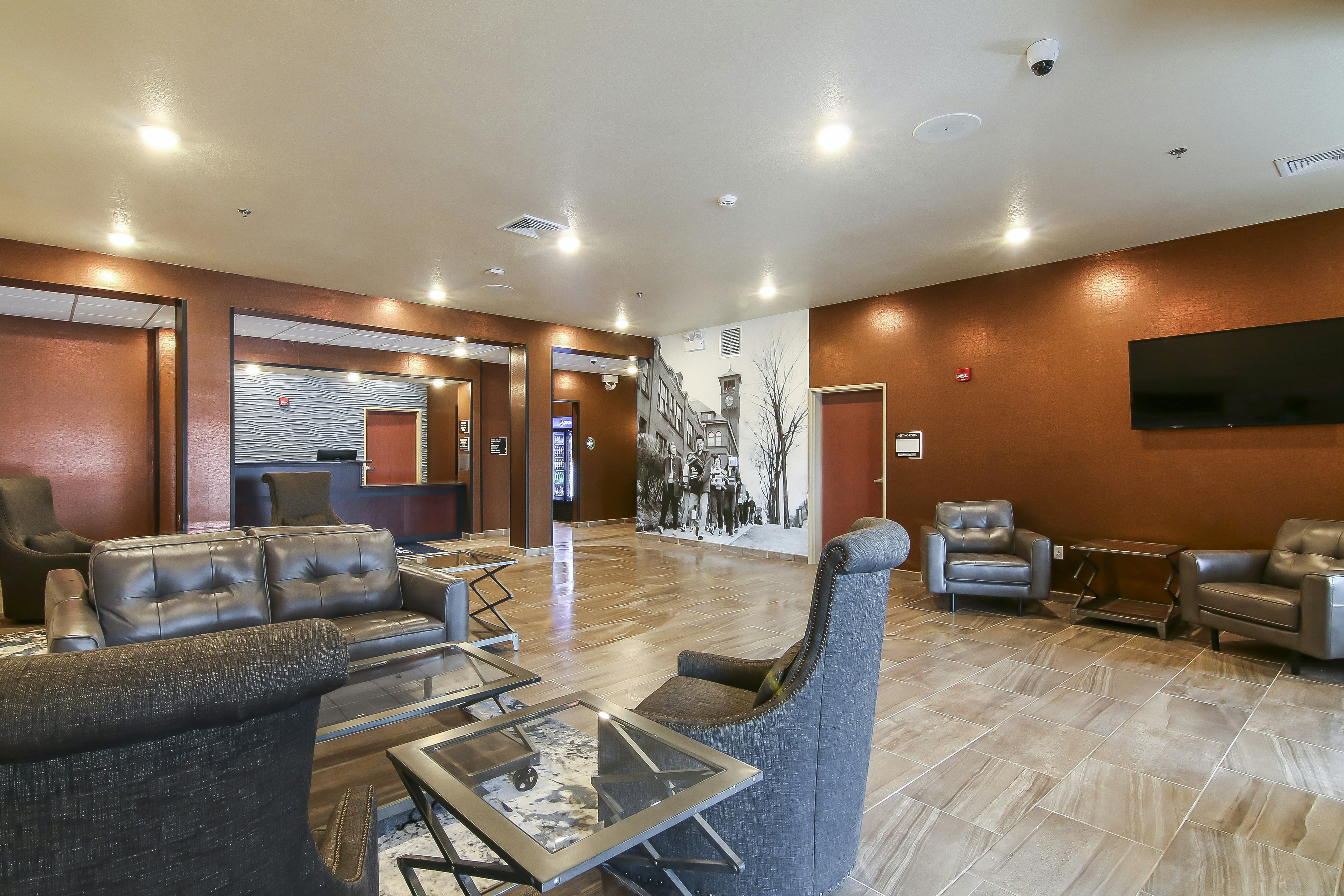 Cobblestone Inn & Suites at UW Stout Downtown Menomonie 42/54