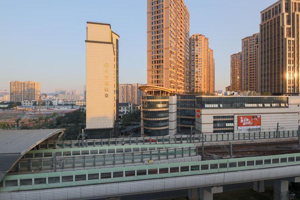 Vienna Hotel (Shenzhen Qinghu Metro Station) 7/54