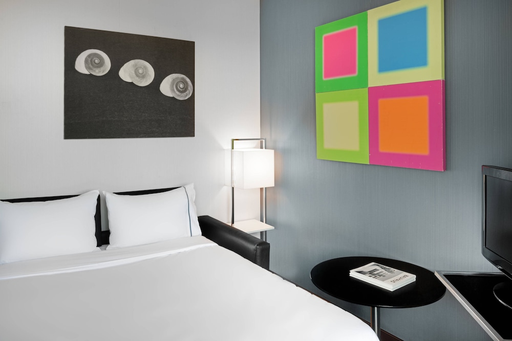 AC Hotel Algeciras by Marriott 16/48
