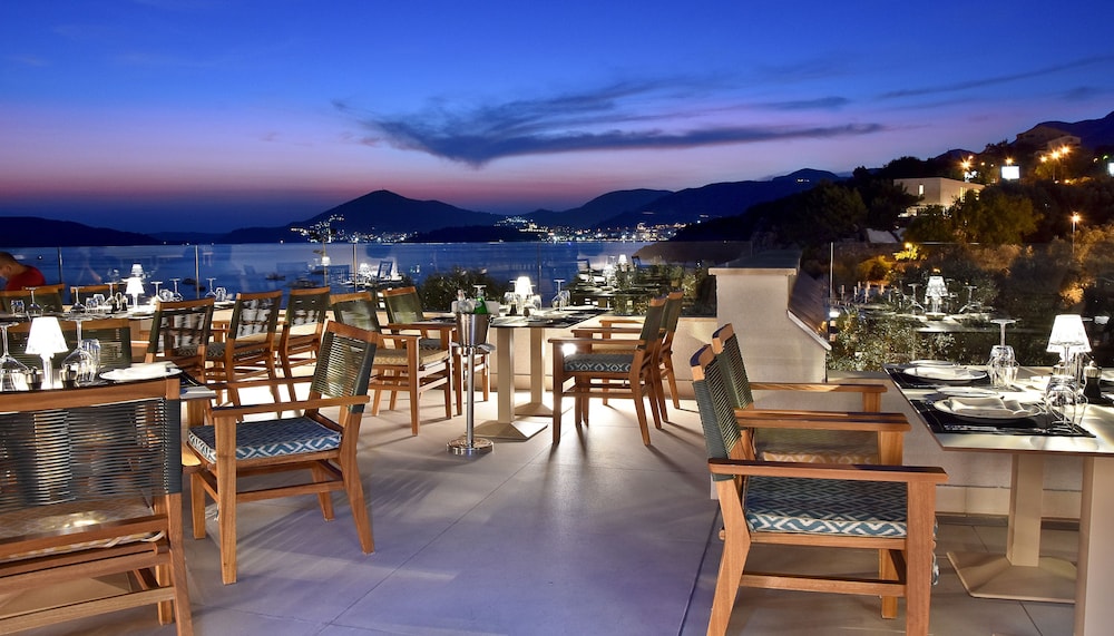 Maestral Resort & Casino 33/50