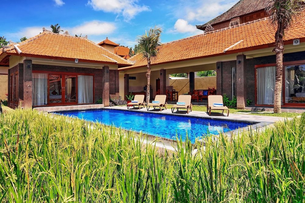 UBUD HEAVEN SAYAN 11/73