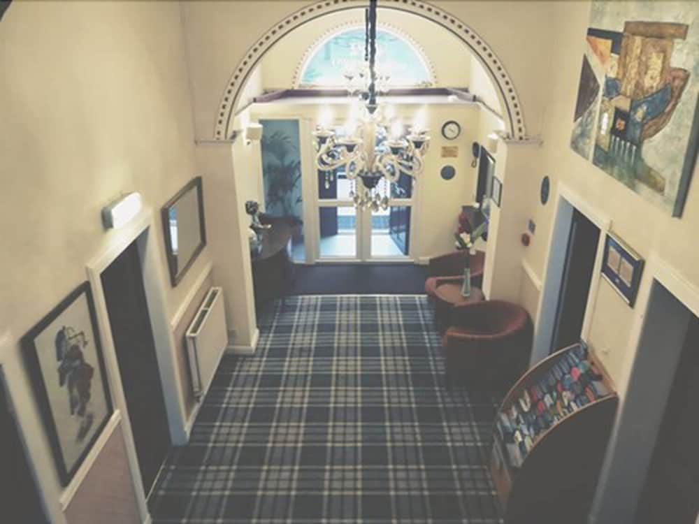 Parkview House 66/69