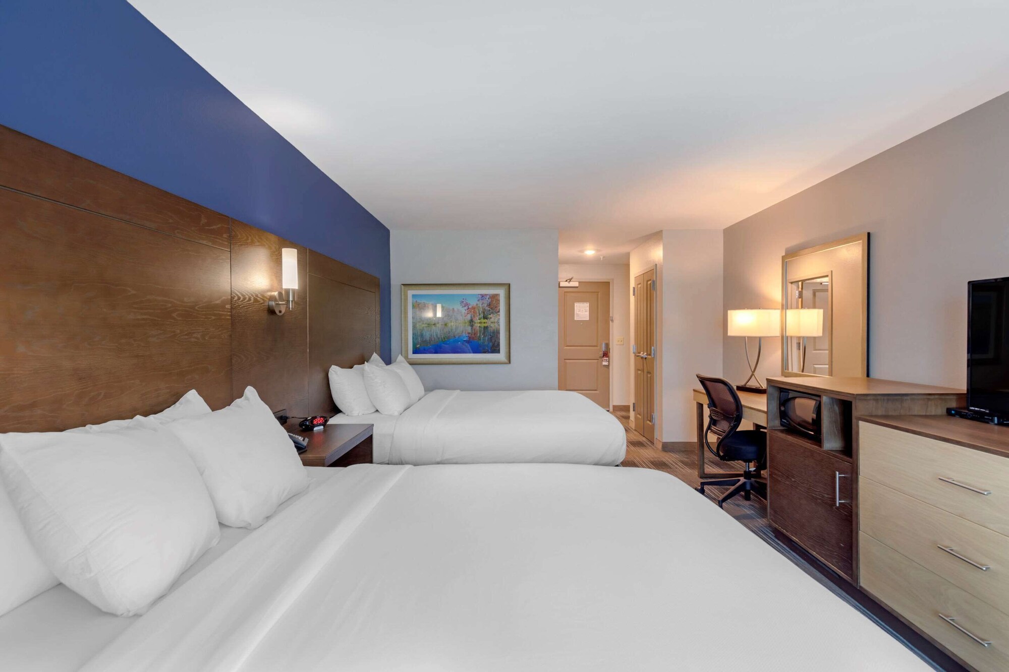 Standard, 2 Queen Beds