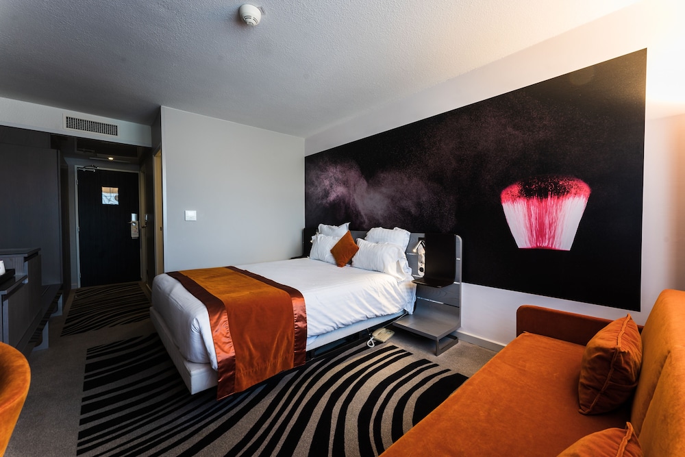 Novotel Orleans St Jean de Braye 10/67
