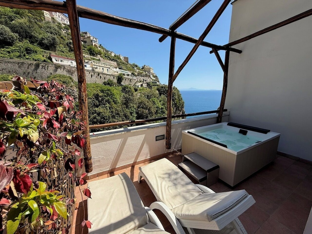 La Pergola Hotel 23/49