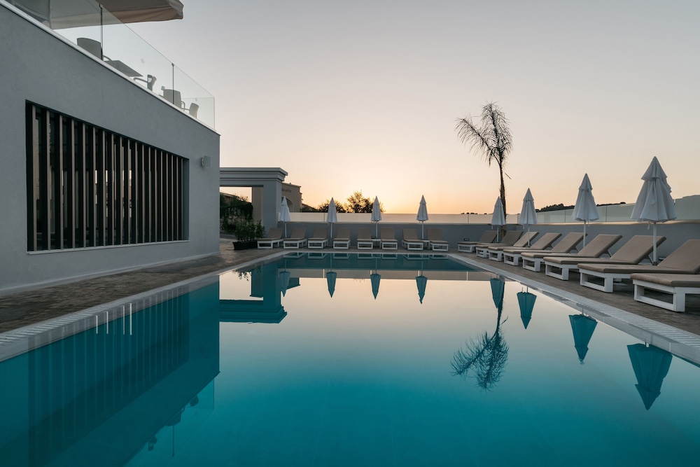 Tesoro Hotel Zakynthos 5/40