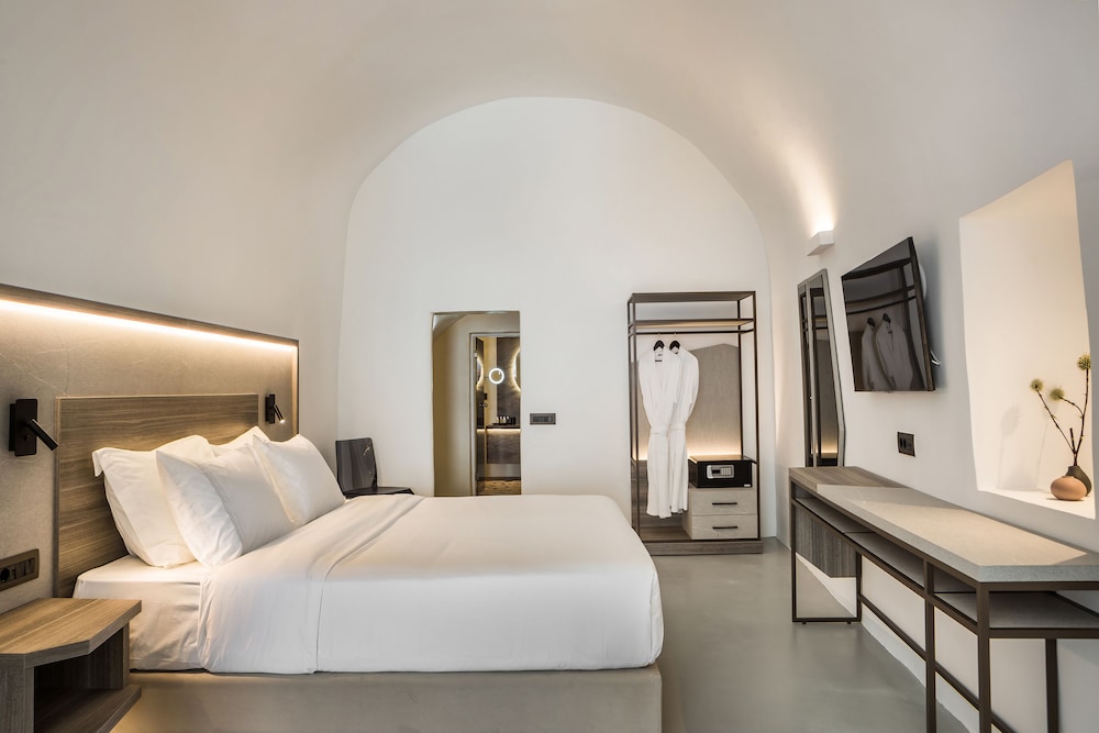 Sunrocks Hotel - Adults Only 10/69