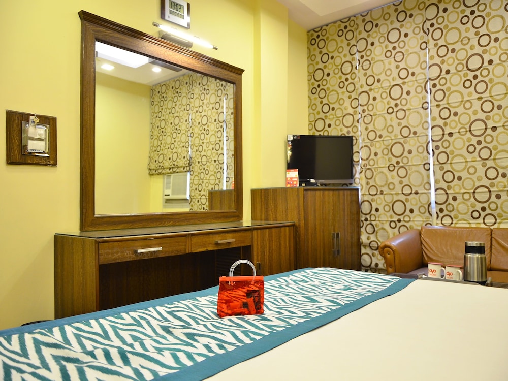 LALS HAVELI 31/47