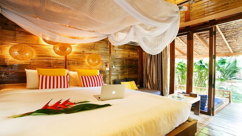 Boutique, Grand, Village, King Bed