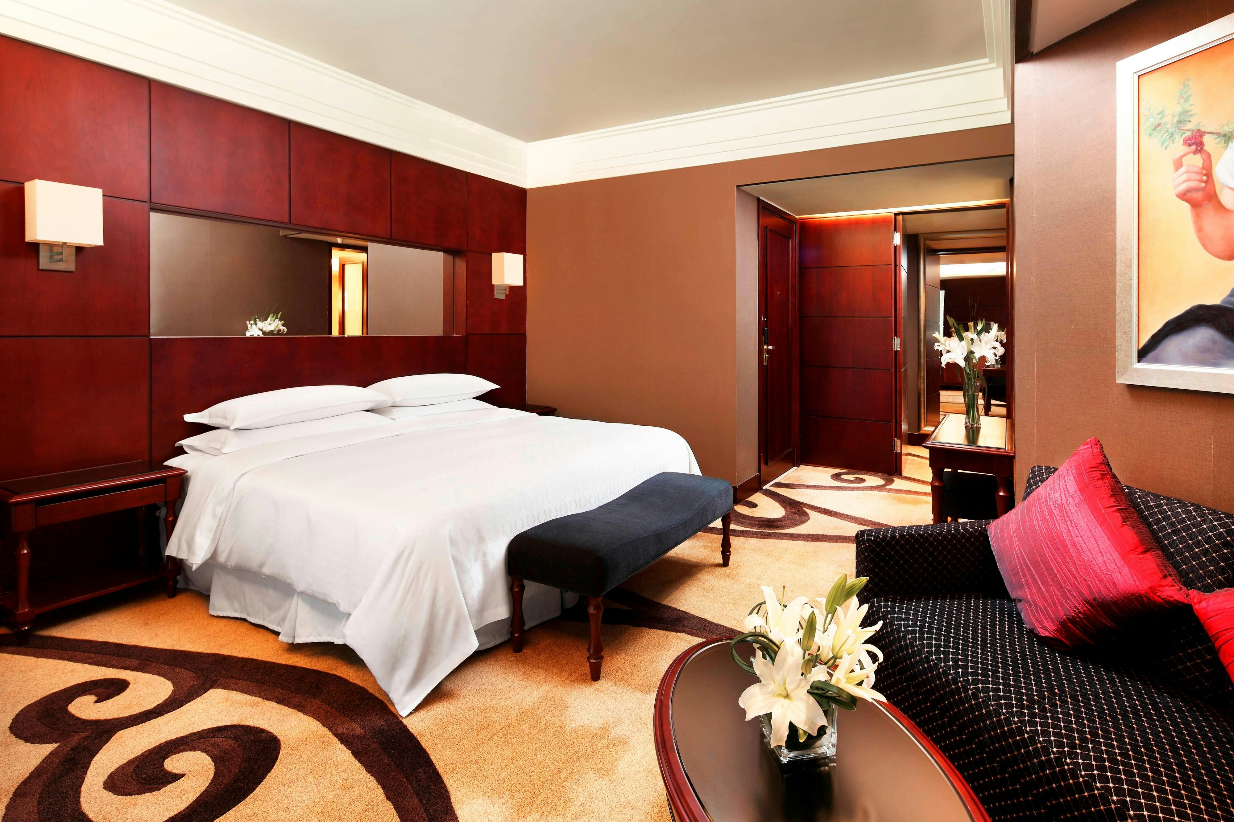 Sheraton Futian 7/47