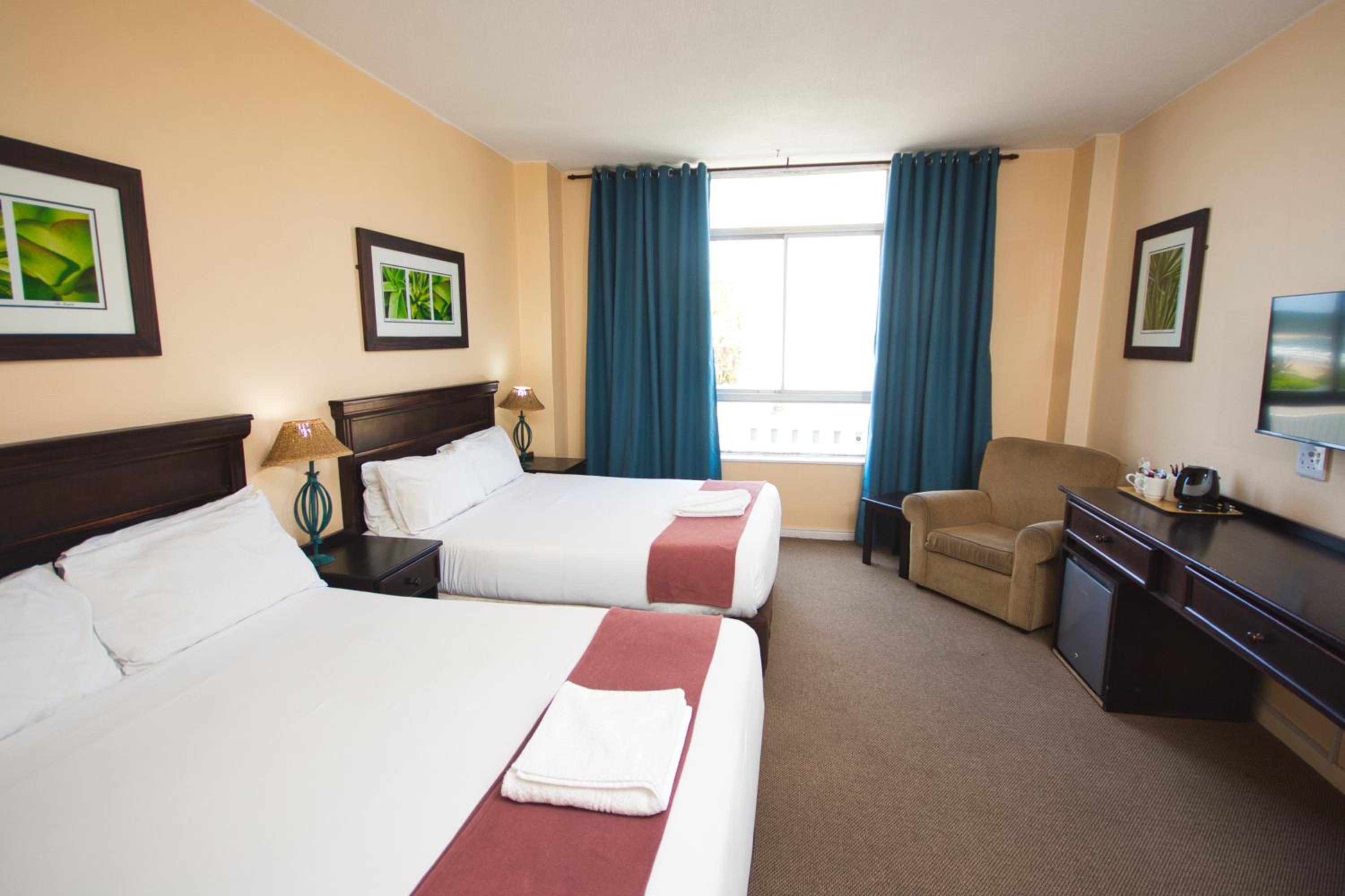 Family, Double Bed, Lateral Side Sea View
