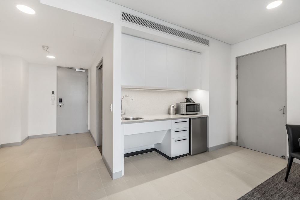Essence Suites Taringa 16/60