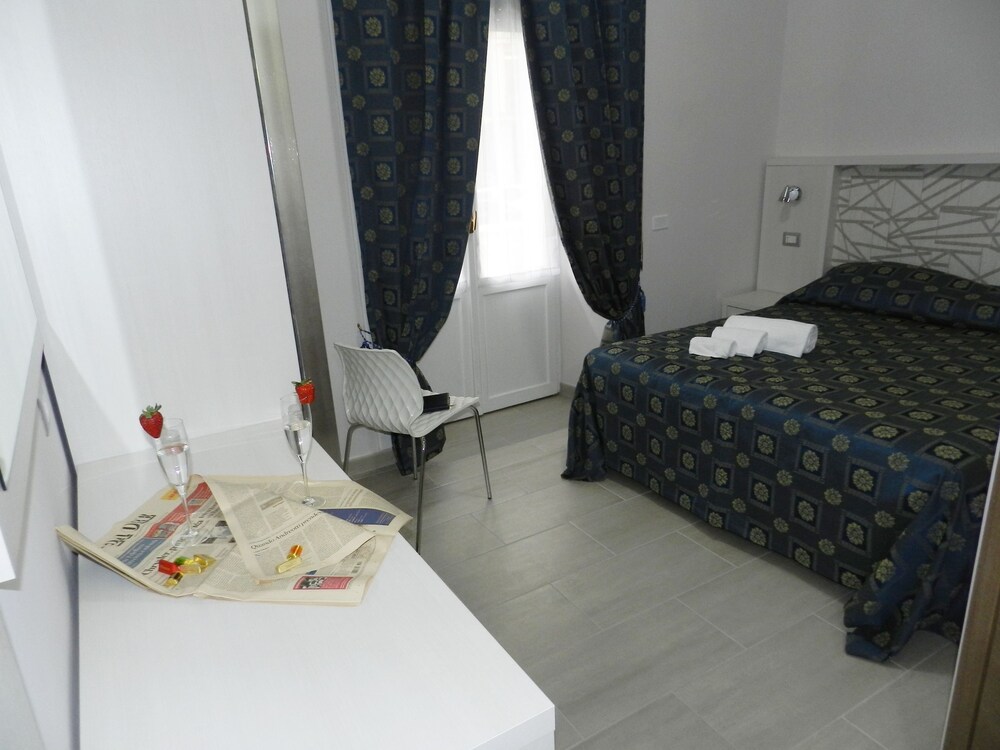 VATICAN ROME B&B 12/40