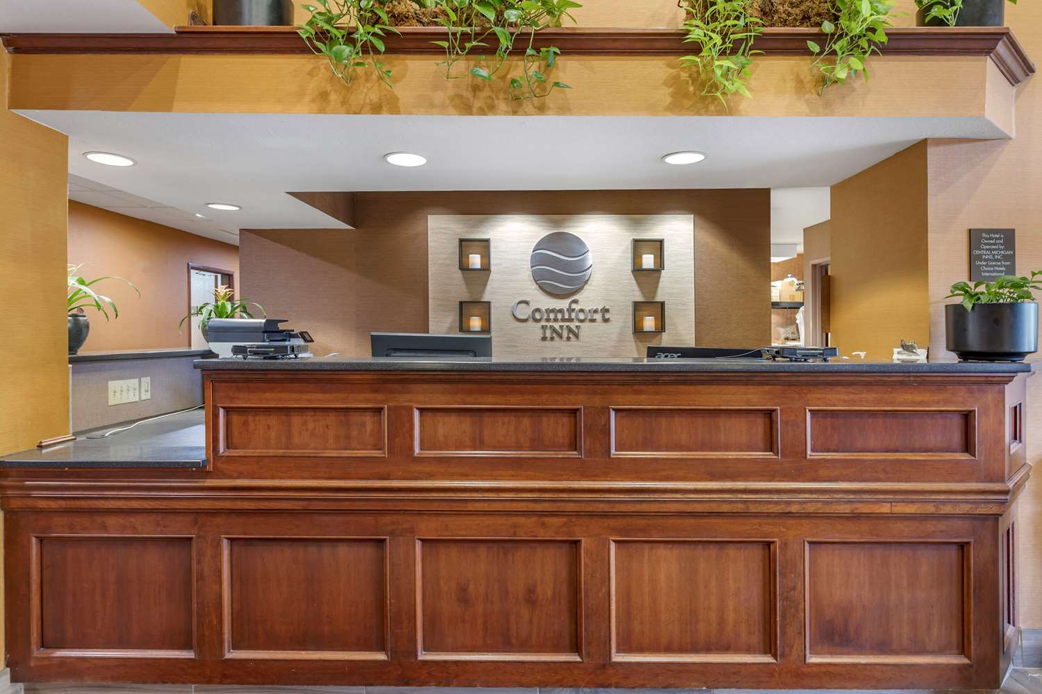 Comfort Inn Okemos - East Lansing 7/38